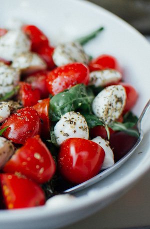 https://cozinhasemisterio.com.br/wp-content/themes/gloriafood-restaurant/assets/starter/about-2.jpg